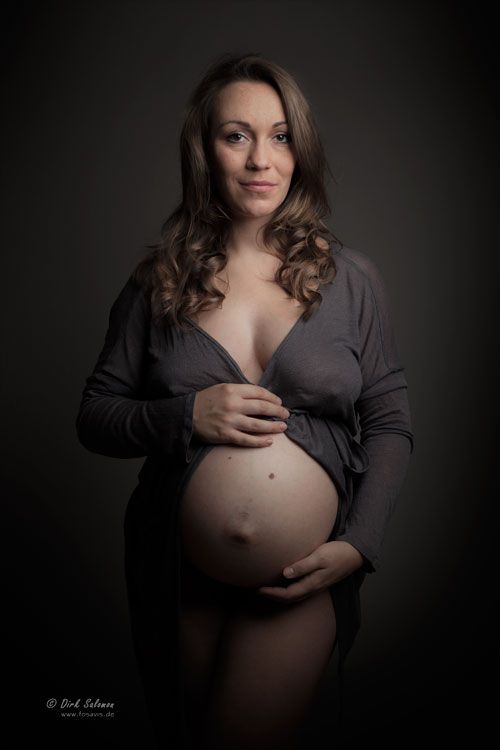 Dirk-Salomon-Fotografie_FOSAVIS-HB29-5D_2942_Babybauch.jpg